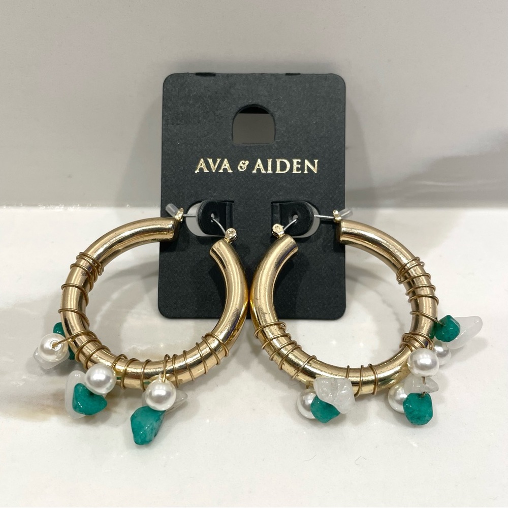 🟤2/$25 NEW Ava & Aiden Dangle Hoop Earrings